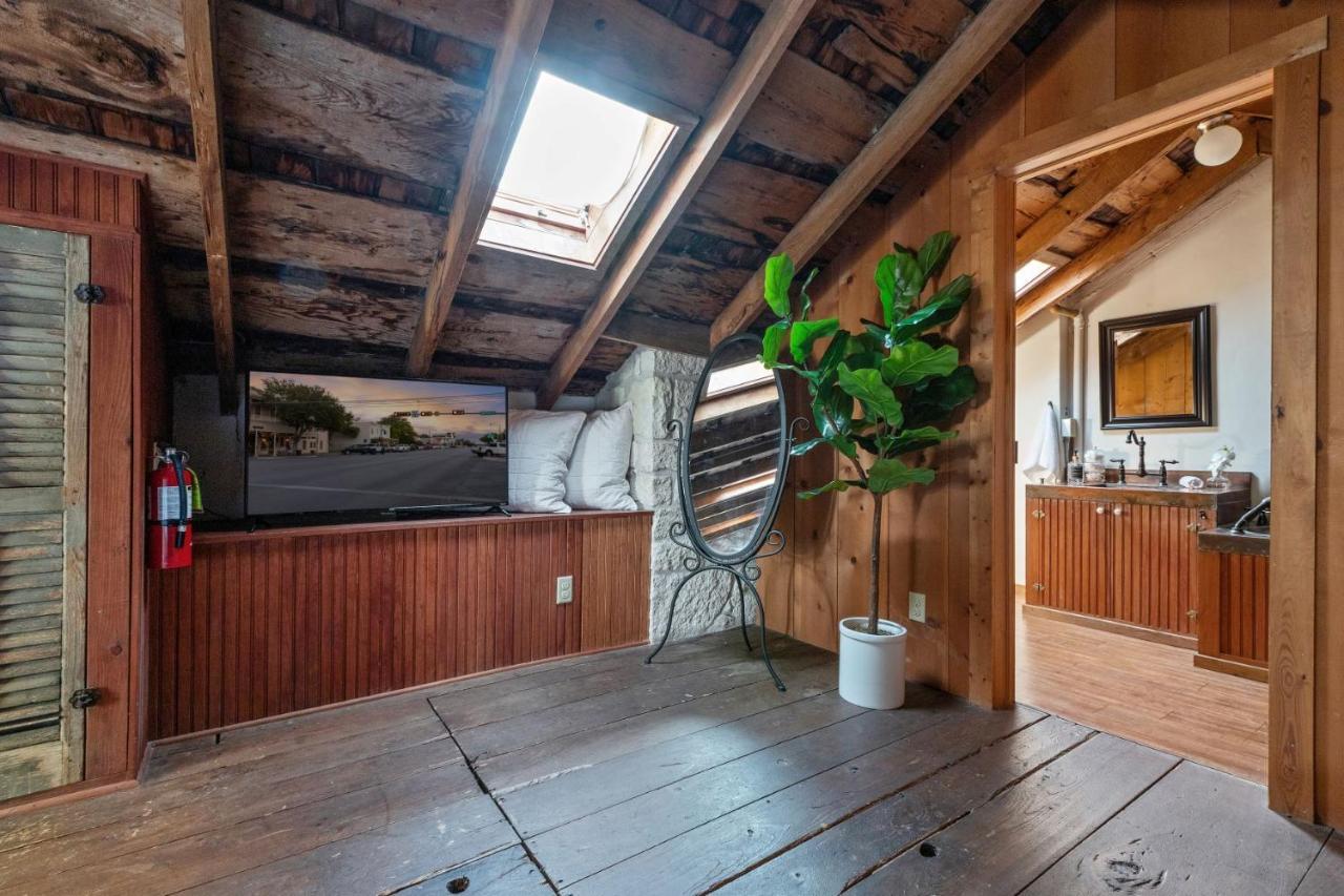Nimitz Loft Villa Fredericksburg Ngoại thất bức ảnh