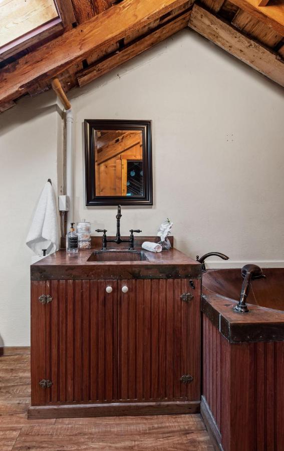Nimitz Loft Villa Fredericksburg Ngoại thất bức ảnh